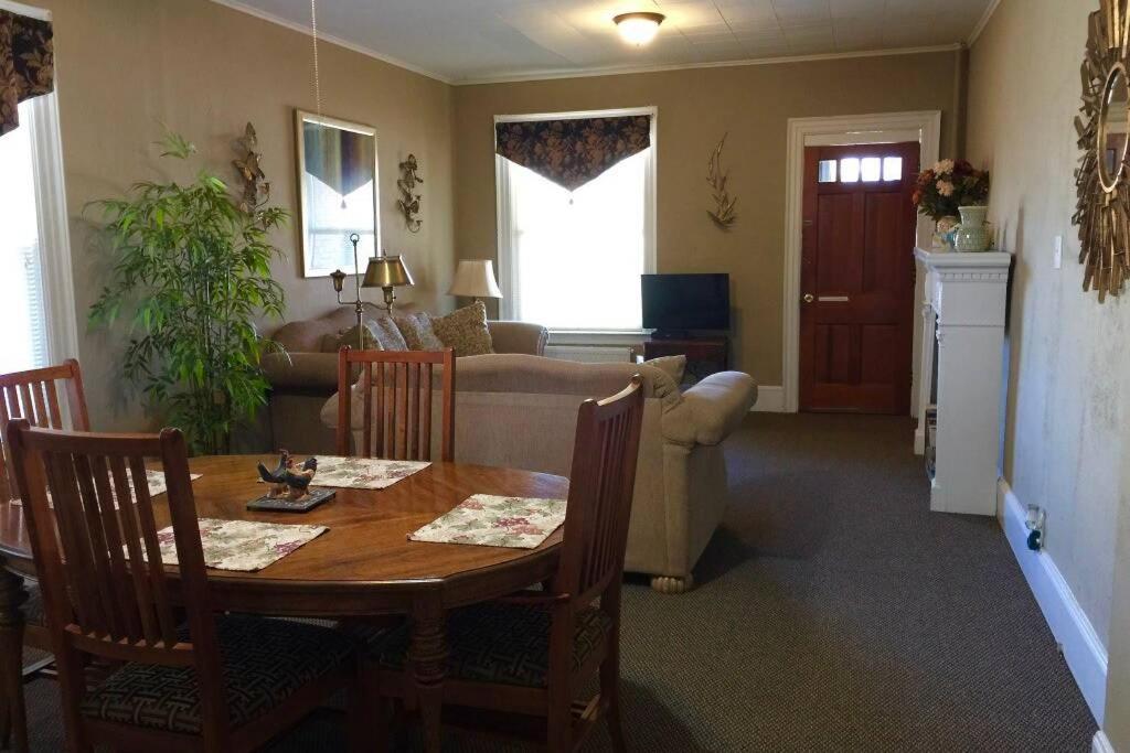 Holiday home Great Gorge Guesthouse: Falls-view Retreat Near Downtown Attractions *